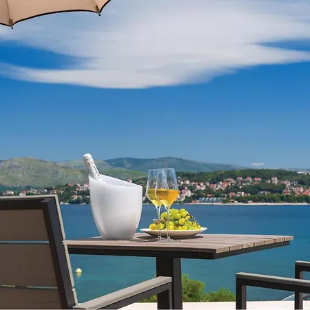 Cozy In Okrug Gornji With House Sea View Semesterbostad Trogir